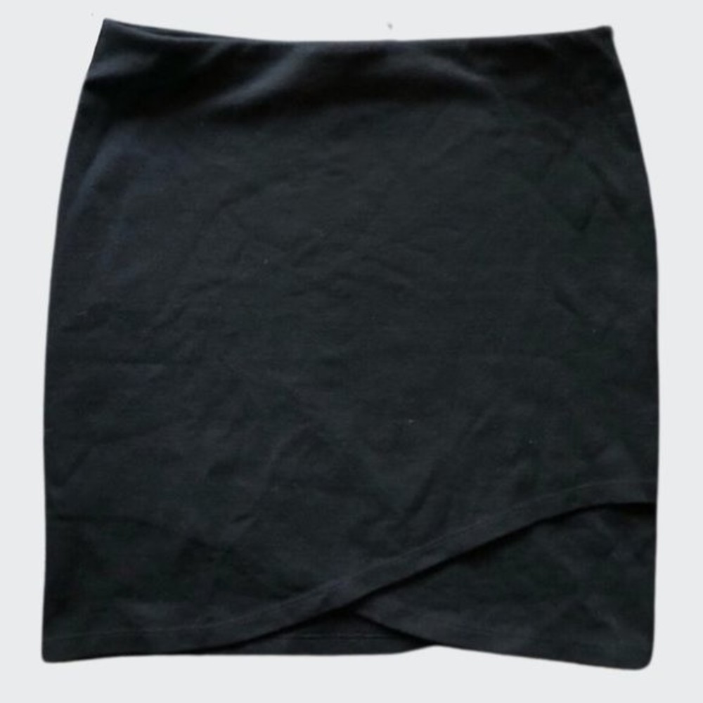 Aritzia Talula Faux Wrap Primrose Black Mini Skirt XS